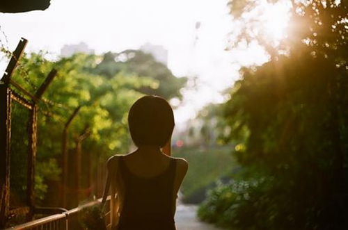 2021年夏姓取名（2023年夏姓女新生儿取名有内涵（蛇年））